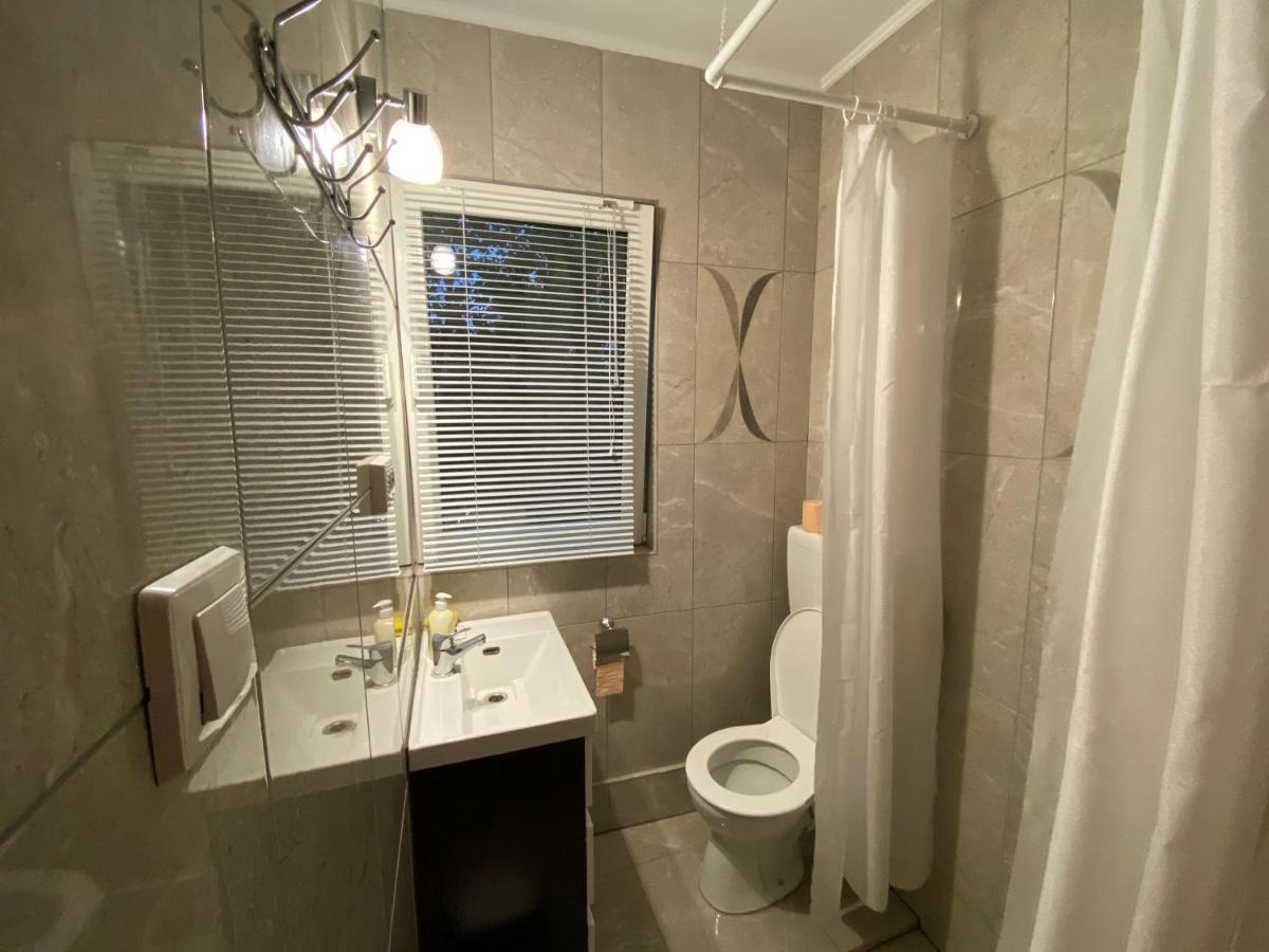 فندق Vila Eszter سوفاتا المظهر الخارجي الصورة